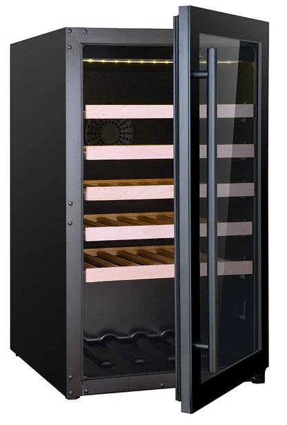 Combisteel 7525.0025 wine fridge, 39 bottle single zone black