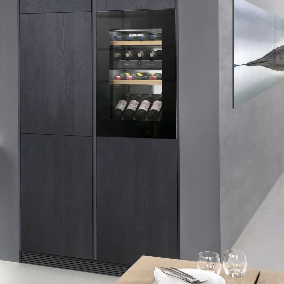Liebherr EWTgb 1683 Vinidor Wine Fridge | 33 Bottle | Dual Zone | Black