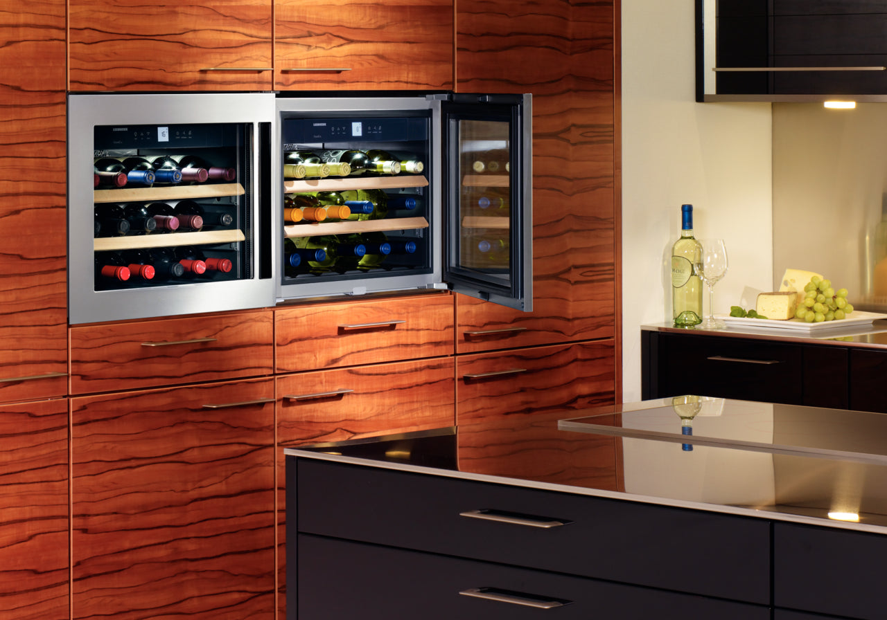 Liebherr WKEes 553 GrandCru Wine Fridge | 18 Bottle | Single Zone | Silver