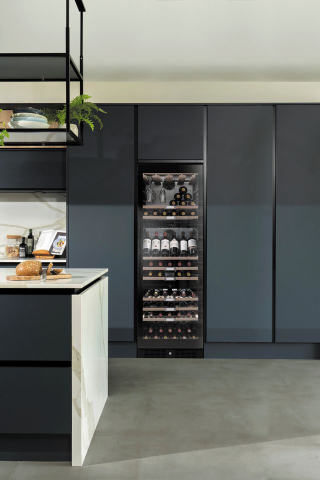 Caple WF1553BG Black Wine Cooler