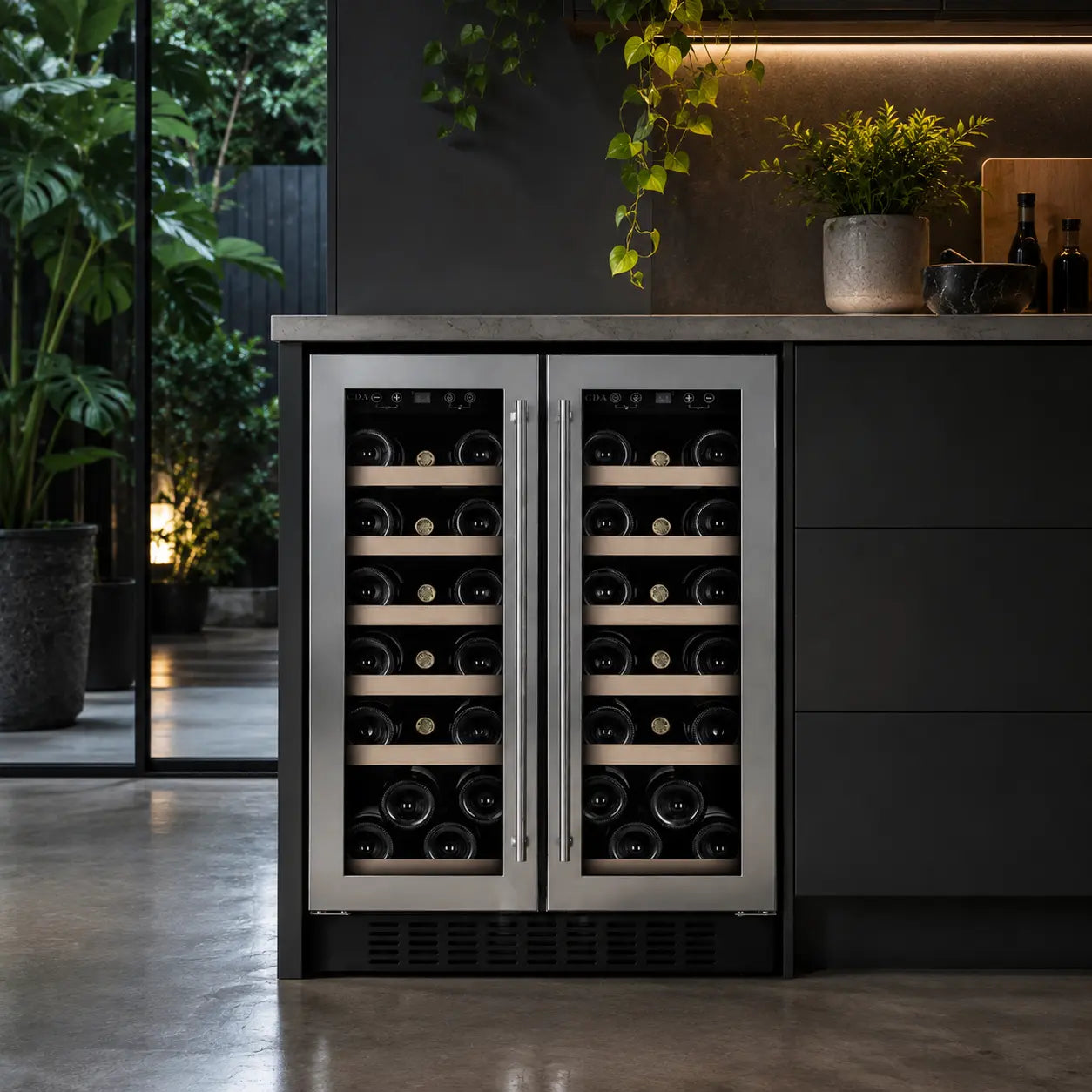 CDA CFWC624SS Wine Fridge | 38 Bottle | Dual Zone | Stainless Steel