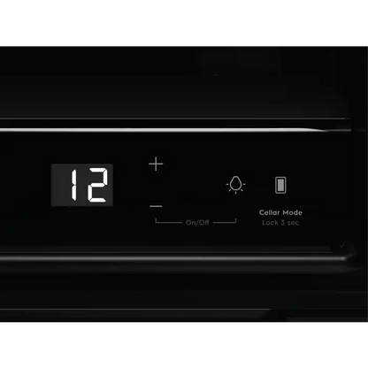 AEG NKW8P21KAB Wine Fridge 