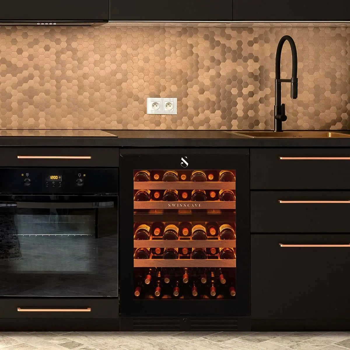 SWISSCAVE WLU-160DF Wine Fridge